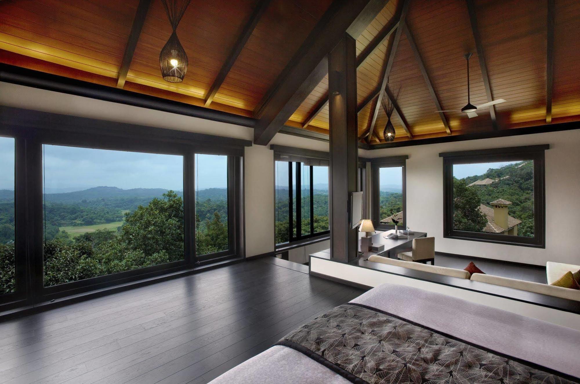 Taj Madikeri Resort&Spa Coorg Ruang foto
